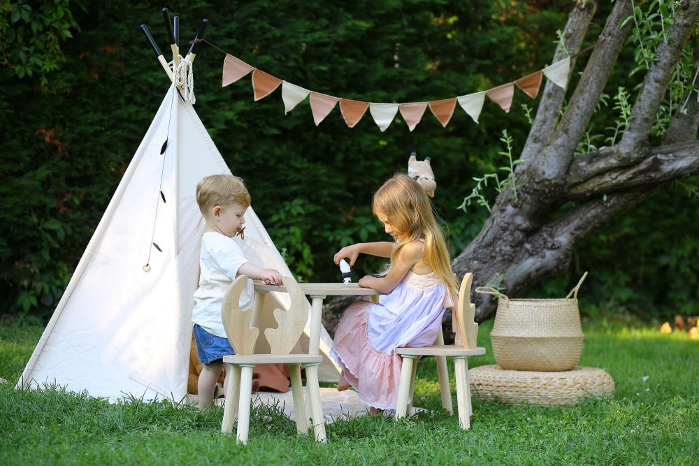 Kid's Table Set Deer Two Chair Set - Brown (obrázek 4)