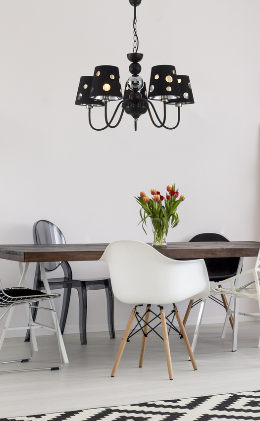 Čierna závesná lampa 5xE14 Batley Ledea