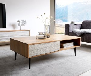 Konferenční stolek Kleo 115x60 cm přírodní akácie 2 zásuvky šikmá