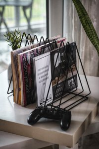 Magazine Holder Alvin