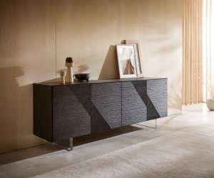 Komoda Tereos 200 cm jasan tmavě hnědá 3D efekt 4 dvířka podnož