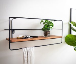 Nástenná polica Cadra 70x80x30 cm prírodná akácia kov čierna