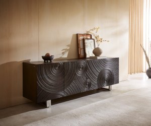 Komoda Ashara 200 cm jasan tmavě hnědá 3D efekt 4 dvířka podnož