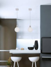 Závesná lampa s bielym tienidlom na guľu 12 cm Oden