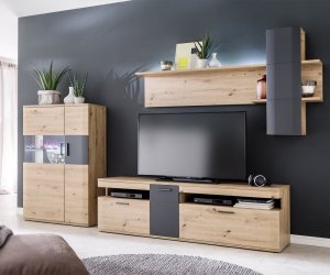 Skriňa Farum 90 x 130 cm dubová vitrína s 3 dvierkami