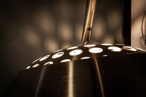 Stojacia lampa BANGUI 170 - 210 cm Dekorhome - BAREVNÁ VARIANTA: Měděná / černá