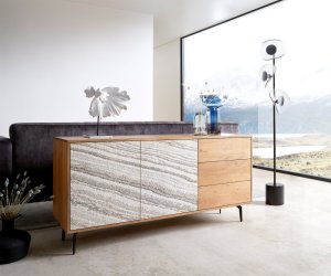Komoda Kleo 147 cm přírodní akácie 2 dvířka 3 zásuvky podnož černý kov