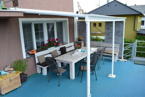 Hliníková pergola 4,35x3 m WALL 43 bílá