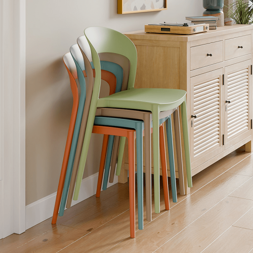 Stohovateľná stolička RADANA NEW