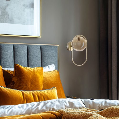 Nástenná lampa CORDEL vo vintage štýle - zlatý mosadzný krúžok s jantárovým guľôčkovým tienidlom - elegantná LED nástenná lampa G9