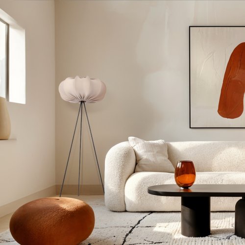 Stojacia lampa CAFEE’ s béžovým tienidlom na frappé 52 cm – škandinávska stojaca lampa E27