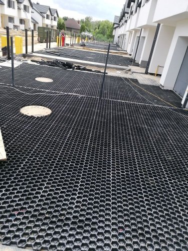 Zatravňovací dlaždice - 60x40x4 cm