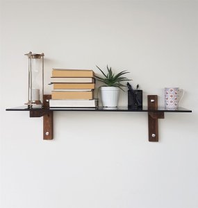 Nástenná polica R101