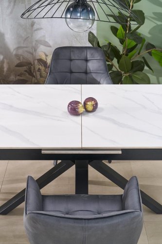 Otočné jedálenské kreslo K588