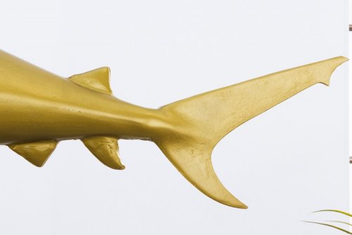 Dekoračná socha žralok AMEIS 100 cm Dekorhome - BAREVNÁ VARIANTA: Zlatá