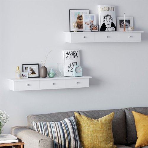 Závesná polica so zásuvkami