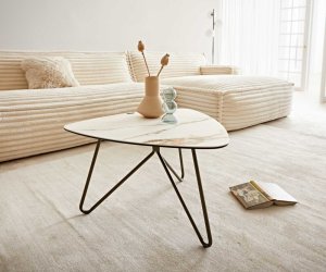 Konferenční stolek Ekrem 65x40 cm keramika Calaccatta Luxe bílo