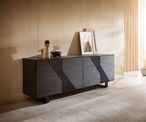 Komoda Tereos 200 cm jasan tmavě hnědá 3D efekt 4 dvířka podnož