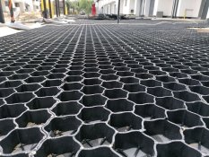 Zatrávňovacie dlaždice - 60x40x4 cm