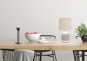 Béžová keramická stolová lampa Ambon