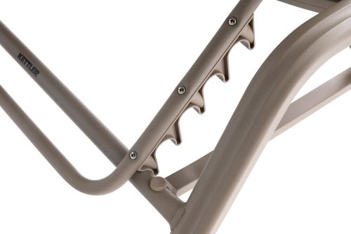 Polohovacie záhradné ležadlo BASIC PLUS