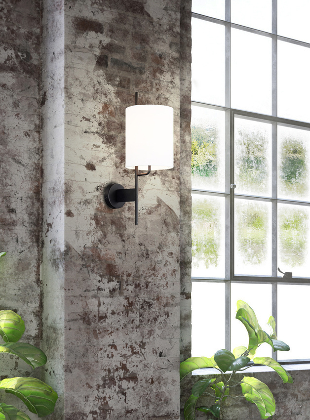 Čiernobiela kovová nástenná lampa Tokyo Ledea