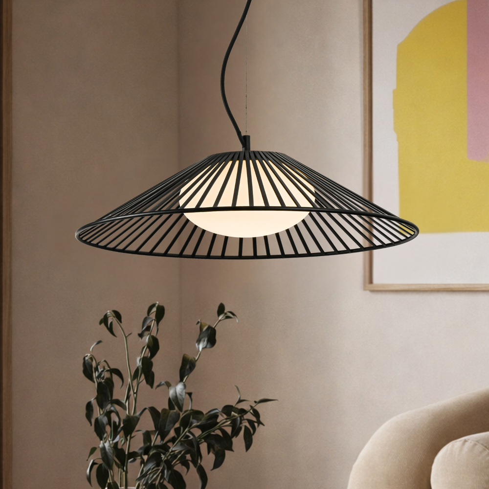 Levně Lampa wisząca Sonte 50 czarna z białym szklanym kloszem nad stół