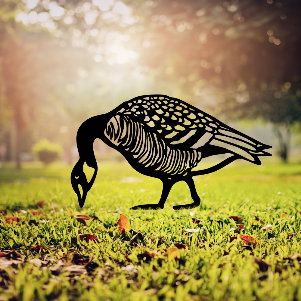 Záhradná dekorácia Goose 02