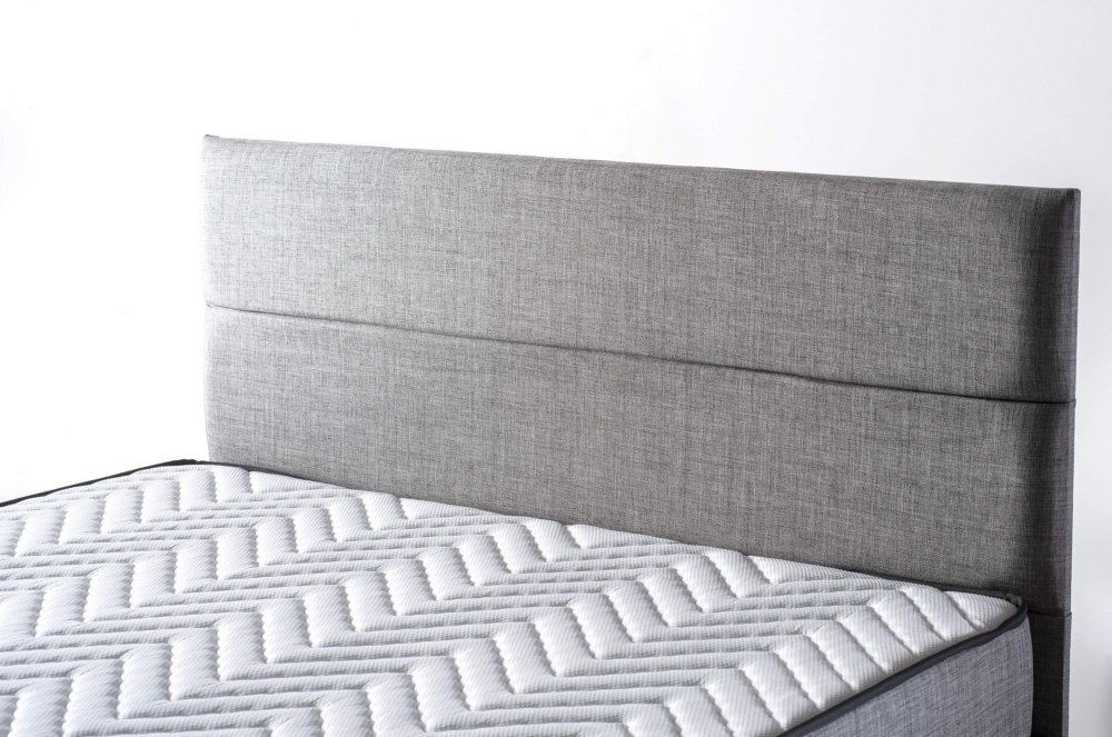 Mattress Silver 140x190 cm Double Size Firm Mattress (obrázek 4)