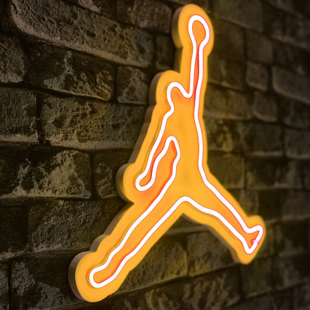 Dekorativní plastové LED osvětlení Basketball - Yellow