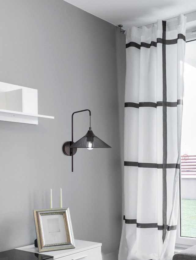 Čierna kovová nástenná lampa E27 Kiruna Ledea