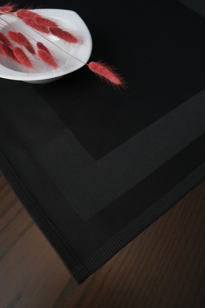 Napkin Wolzwrin - Black - 50 x 50