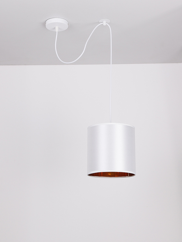 Biela závesná lampa s tkaným tienidlom Atlanta