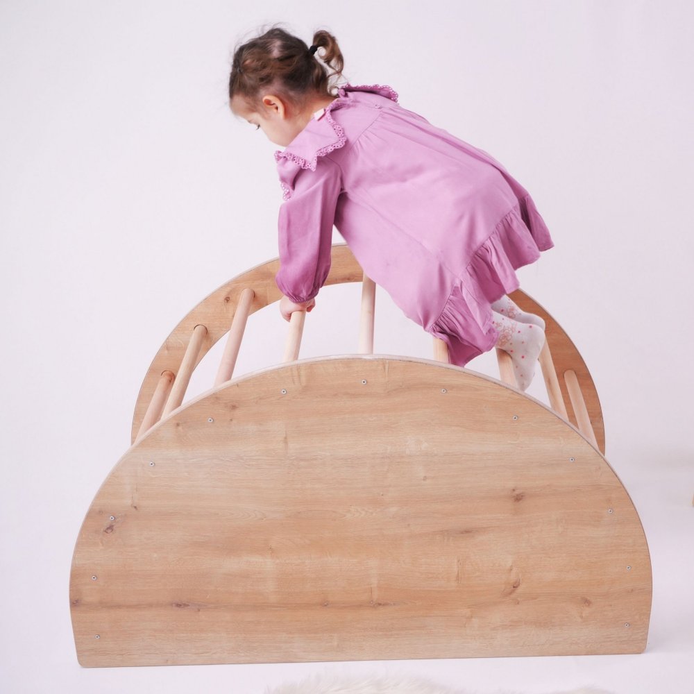 Wooden Pikler Climber Sincap - Brown (obrázek 7)
