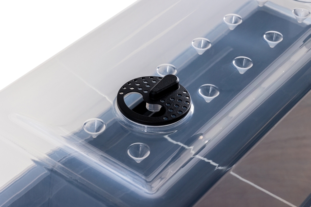 Vyvýšený květináč NIAGARA Rojaplast Světle šedá Obrázek