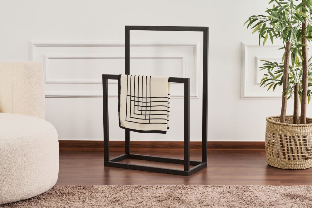 Predsieňová stena Ged-032