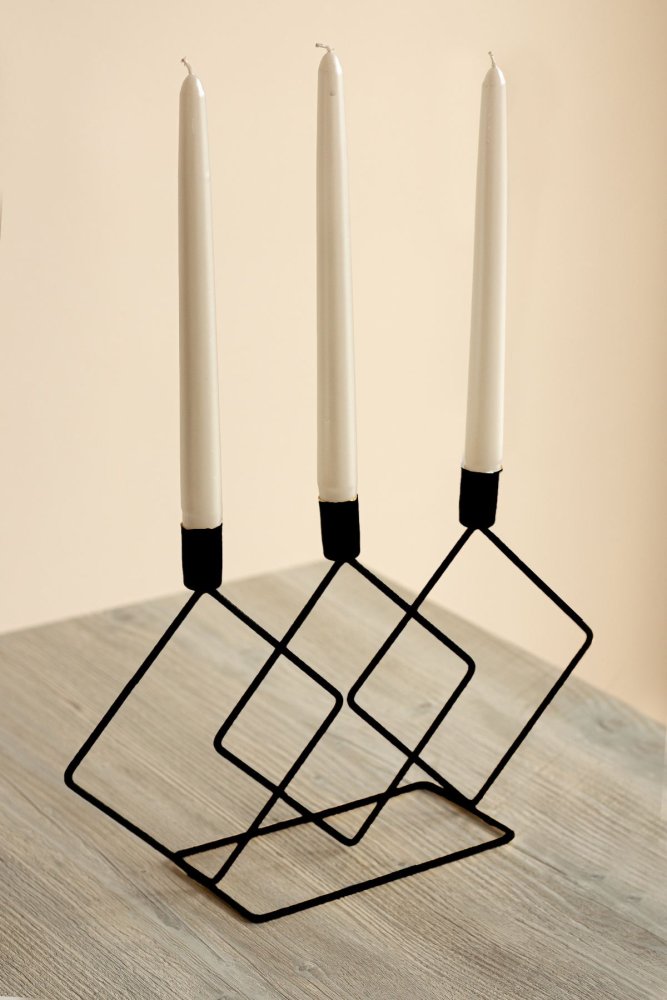 Svícen Asymmetric Metal - Black